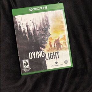 Dying Light for Xbox One - Green Case